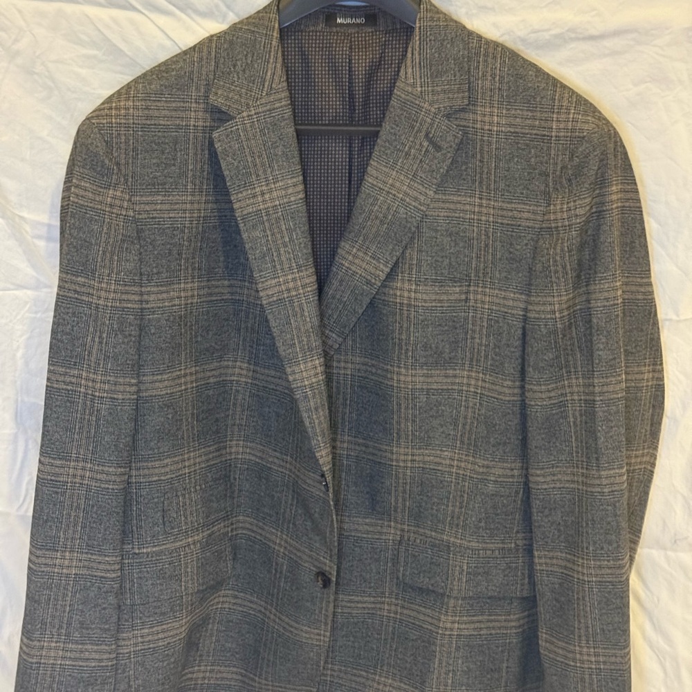 Murano Men's Charcoal Checkered Blazer